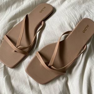 Womens Aldo Sandals size 9 brand new